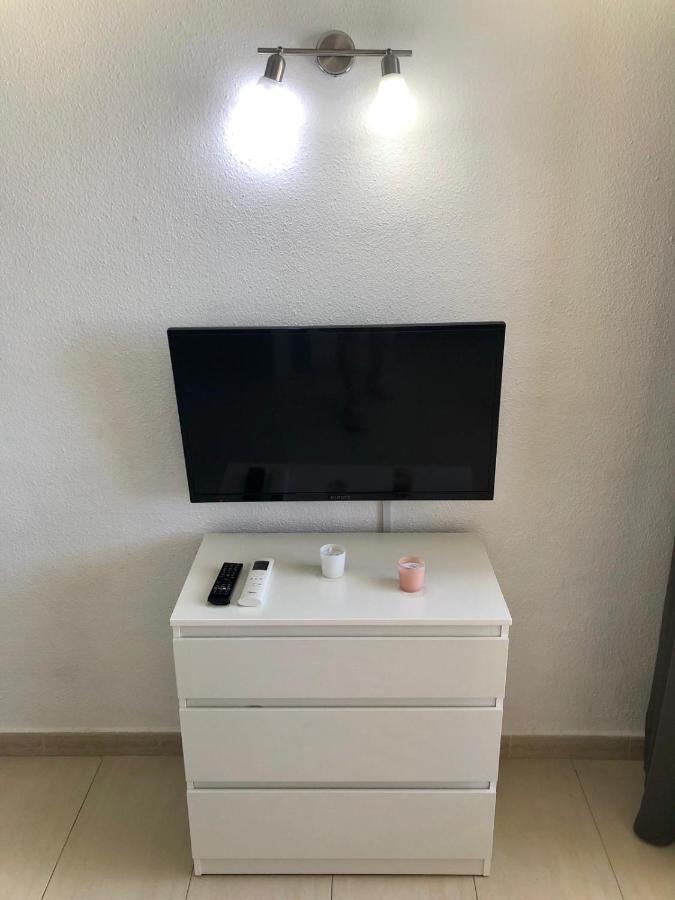 شقة Apartamento Aloha Playa , Vistas Al Mar بينالماذينا المظهر الخارجي الصورة