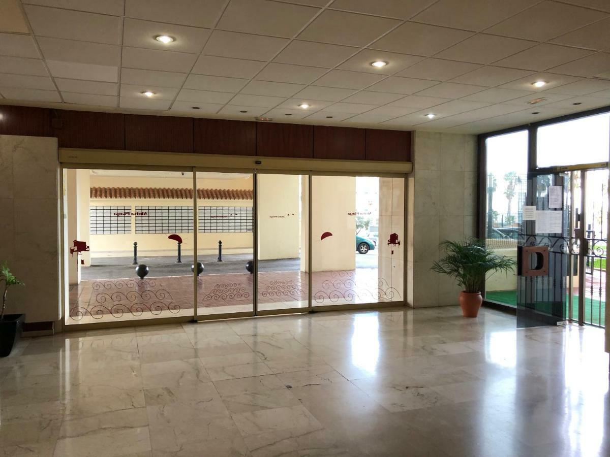 شقة Apartamento Aloha Playa , Vistas Al Mar بينالماذينا المظهر الخارجي الصورة